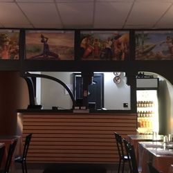 Restaurant La Courbe - Front counter