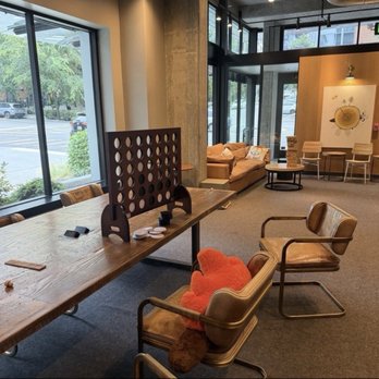 Moxy Seattle Downtown - Hotels Near Me - Seattle, Washington