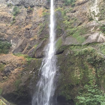 Multnomah Falls - Hiking Near Me - Bridal Veil, Oregon Multnomah Falls - Hiking Near Me - Bridal Veil, Oregon