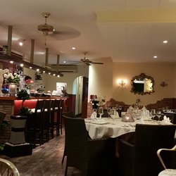 Lino's Bar & Restaurant
