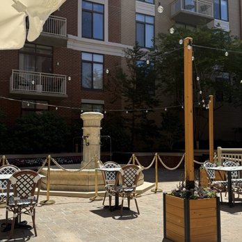 Oasis The Listening Bar - Patio - Bars Near Me - Arlington, Virginia