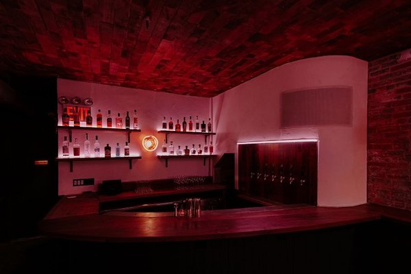 Wiggle Room by null