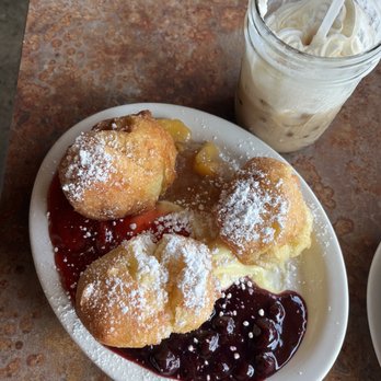 Huckleberry’s - Beignets (super scrumptious!!!) - American Near Me - Clovis, California Huckleberry’s - Beignets (super scrumptious!!!) - American Near Me - Clovis, California