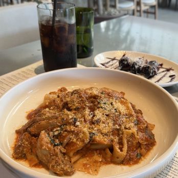 Sixty Vines - Pork Papparedlle - Wine Bars Near Me - Houston, Texas Sixty Vines - Pork Papparedlle - Wine Bars Near Me - Houston, Texas
