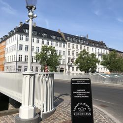 Privatklinikken Aniara - Skilt v./Prinsens bro