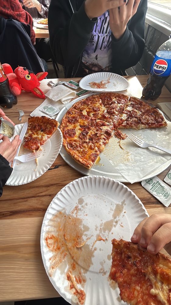 Loukas' House of Pizza