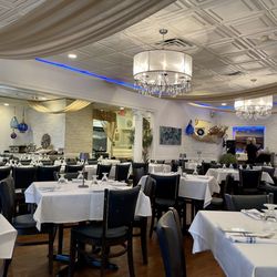 Anemos Greek Cuisine - Inside restaurant