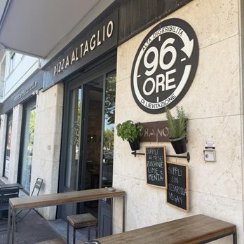 Grano13 - Outside - Pizza Near Me - Lido di Ostia, RM Grano13 - Outside - Pizza Near Me - Lido di Ostia, RM