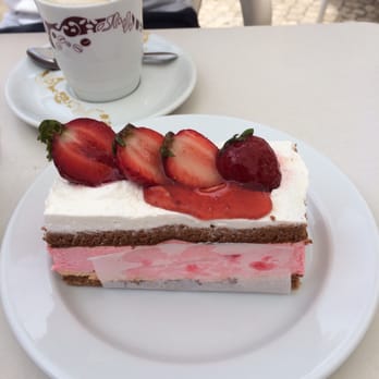 Duo Doce - Hubby treated himself to this sweet treat - Coffee & Tea Near Me - Loulé, 08 Duo Doce - Hubby treated himself to this sweet treat - Coffee & Tea Near Me - Loulé, 08