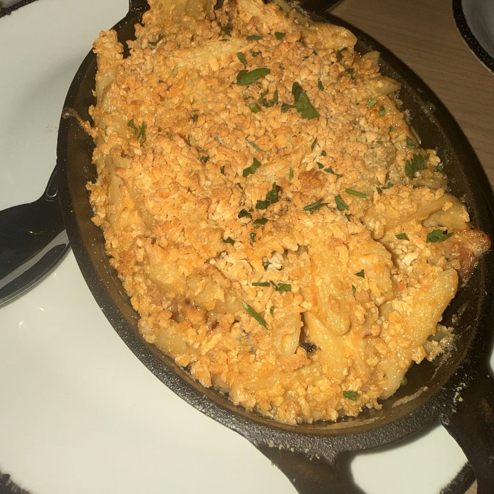 101 Craft Kitchen - Buffalo chicken Macaroni - New American Near Me - Mason, Ohio 101 Craft Kitchen - Buffalo chicken Macaroni - New American Near Me - Mason, Ohio