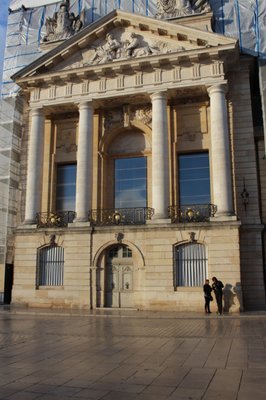 Palais des Ducs et des États de Bourgogne by null