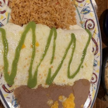 Mexican Inn Cafe - Spicy chicken enchiladas - Mexican Near Me - Fort Worth, Texas