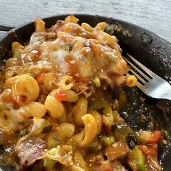 The Mac Shack & Specialties - BBQ Mac w/Brisket