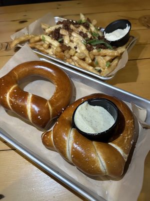 Toby Keith's I Love This Bar & Grill by null