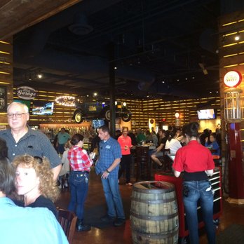 Ford's Garage Dearborn - Burgers Near Me - Dearborn, Michigan