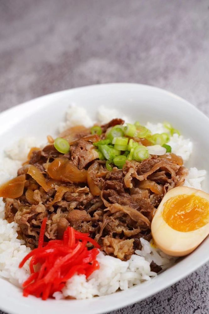 Food from Scarlet Bowls