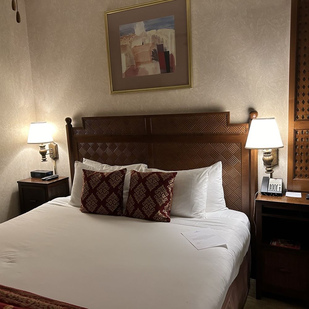 BEST of Kearny, NJ 07032 Hotels With Smoking Rooms - Yelp