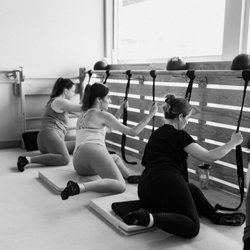 The Bar Method Houston-Memorial - Seat work at the barre