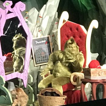 Grinchmas - Grinchmas Show 2018, Universal Islands or Adventure, Orlando - Performing Arts Near Me - Orlando, Florida Grinchmas - Grinchmas Show 2018, Universal Islands or Adventure, Orlando - Performing Arts Near Me - Orlando, Florida