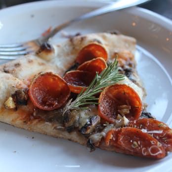 Cafe Reyes - Pizza Near Me - Point Reyes Station, California Cafe Reyes - Pizza Near Me - Point Reyes Station, California