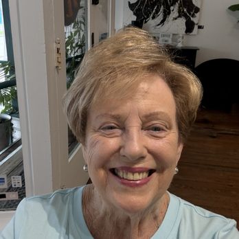Oeuvre Beauty - Rita works magic on my hair! Wish I had photos of my nails and toes, too. - Hair Salons Near Me - Fort Pierce, Florida Oeuvre Beauty - Rita works magic on my hair! Wish I had photos of my nails and toes, too. - Hair Salons Near Me - Fort Pierce, Florida