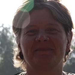 Karen Eardley-Bertram, BSc MHt - Karen (Karrie) Eardley-Bertram Master Hypnotist, Past Life Regression Facilitator, Transpersonal Psychotherapist