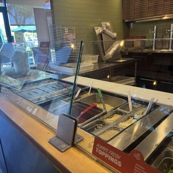 Pieology Pizzeria - Pizza Near Me - Walnut, California