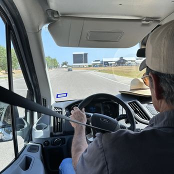 Majesty Tours - Ron driving our van to the next destination - Wine Tours Near Me - Fredericksburg, Texas Majesty Tours - Ron driving our van to the next destination - Wine Tours Near Me - Fredericksburg, Texas