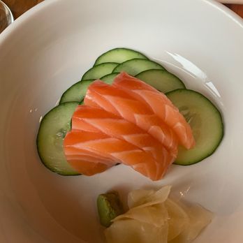 Mora - Oak Park - Salmon sashimi - Asian Fusion Near Me - Oak Park, Illinois