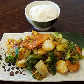 Sweet Hut Chinese Restaurant - Jumbo shrimp and scallops in garlic sauce - Chinese Near Me - Washington, Pennsylvania Sweet Hut Chinese Restaurant - Jumbo shrimp and scallops in garlic sauce - Chinese Near Me - Washington, Pennsylvania
