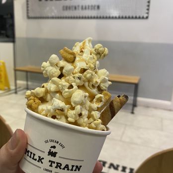Milk Train Cafe - Late night snack in London - Ice Cream & Frozen Yogurt Near Me - London, XGL Milk Train Cafe - Late night snack in London - Ice Cream & Frozen Yogurt Near Me - London, XGL
