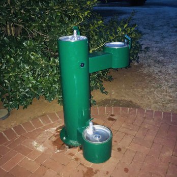 Grand Boulevard Park - Grand Blvd Park: 3-way water fountain - Parks Near Me - Nichols Hills, Oklahoma Grand Boulevard Park - Grand Blvd Park: 3-way water fountain - Parks Near Me - Nichols Hills, Oklahoma