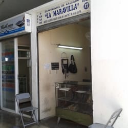 Renovadora de calzado La Maravilla - Entrandito por la puerta de la calle 47, a la derecha.