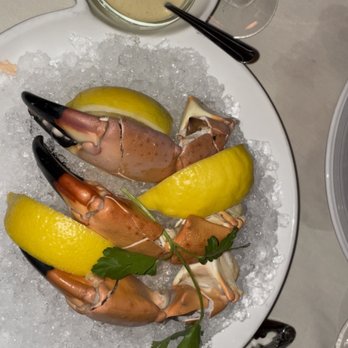 Piero's Italian Cuisine - Stone crab - Italian Near Me - Las Vegas, Nevada Piero's Italian Cuisine - Stone crab - Italian Near Me - Las Vegas, Nevada