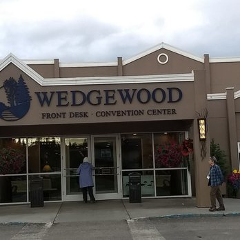 Wedgewood Resort - Resorts Near Me - Fairbanks, Alaska