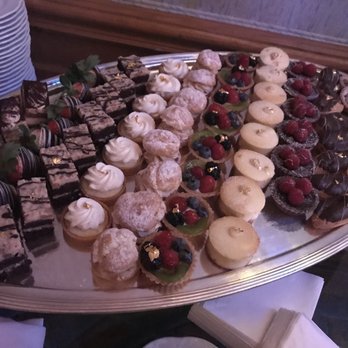 The St. Regis Houston by Marriott - Desserts - Hotels Near Me - Houston, Texas