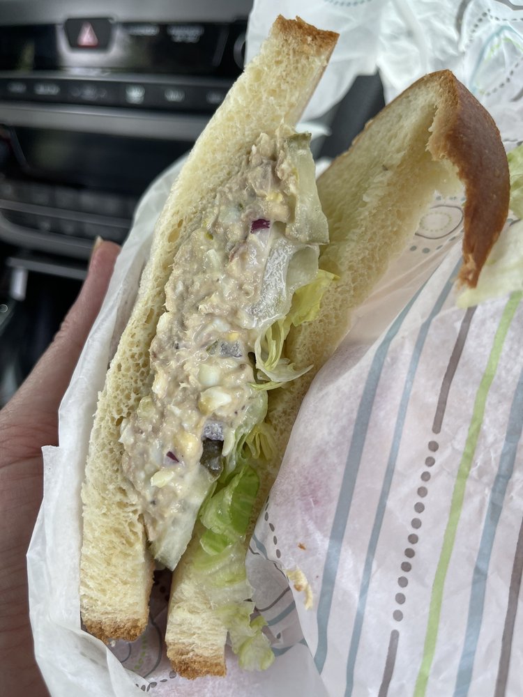 The Brown Bag Deli Restaurant Logo