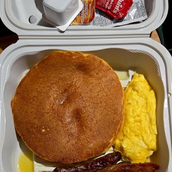 Tal's Cafe - 2x2 Eggs Pancakes Sausage Bacon - Breakfast & Brunch Near Me - Los Angeles, California