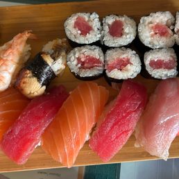 Sushi Deluxe