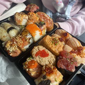 FOB Sushi Bar - Sushi Bars Near Me - Seattle, Washington FOB Sushi Bar - Sushi Bars Near Me - Seattle, Washington