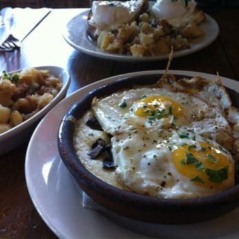 Vesta - Warm bankie - Italian Near Me - Astoria, New York
