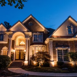 Georgia Lightscapes - Light up your home frontage and highlight your garden areas.