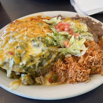 The Owl Cafe - Chicken enchilada with red snd green sauces - Diners Near Me - Albuquerque, New Mexico The Owl Cafe - Chicken enchilada with red snd green sauces - Diners Near Me - Albuquerque, New Mexico