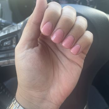 Queen Nails - My nails are normally very thin and short. They gave me pink dipping powder. Love them! - Nail Salons Near Me - Long Beach, California Queen Nails - My nails are normally very thin and short. They gave me pink dipping powder. Love them! - Nail Salons Near Me - Long Beach, California