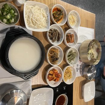 Kang’s Table - Seolleongtang and galbi tang - Seafood Near Me - Duluth, Georgia