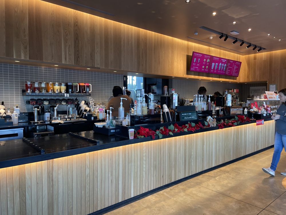 STARBUCKS Updated September 2024 112 Edgewood Dr,