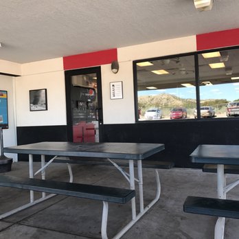 Laguna 66 Pit Stop - Burgers Near Me - Laguna, New Mexico