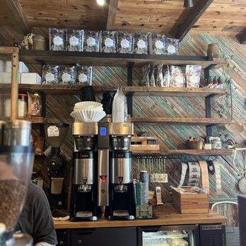 Harken Cafe - Coffee & Tea Near Me - Charleston, South Carolina