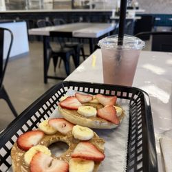 Desert Hills Coffee - COOKIE BUTTER TOAST. Switch toast for a bagel and add strawberries. Thank me later. #FoodJones on IG