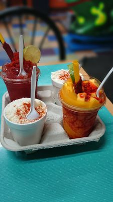 Mangonadas Del Barrio by null